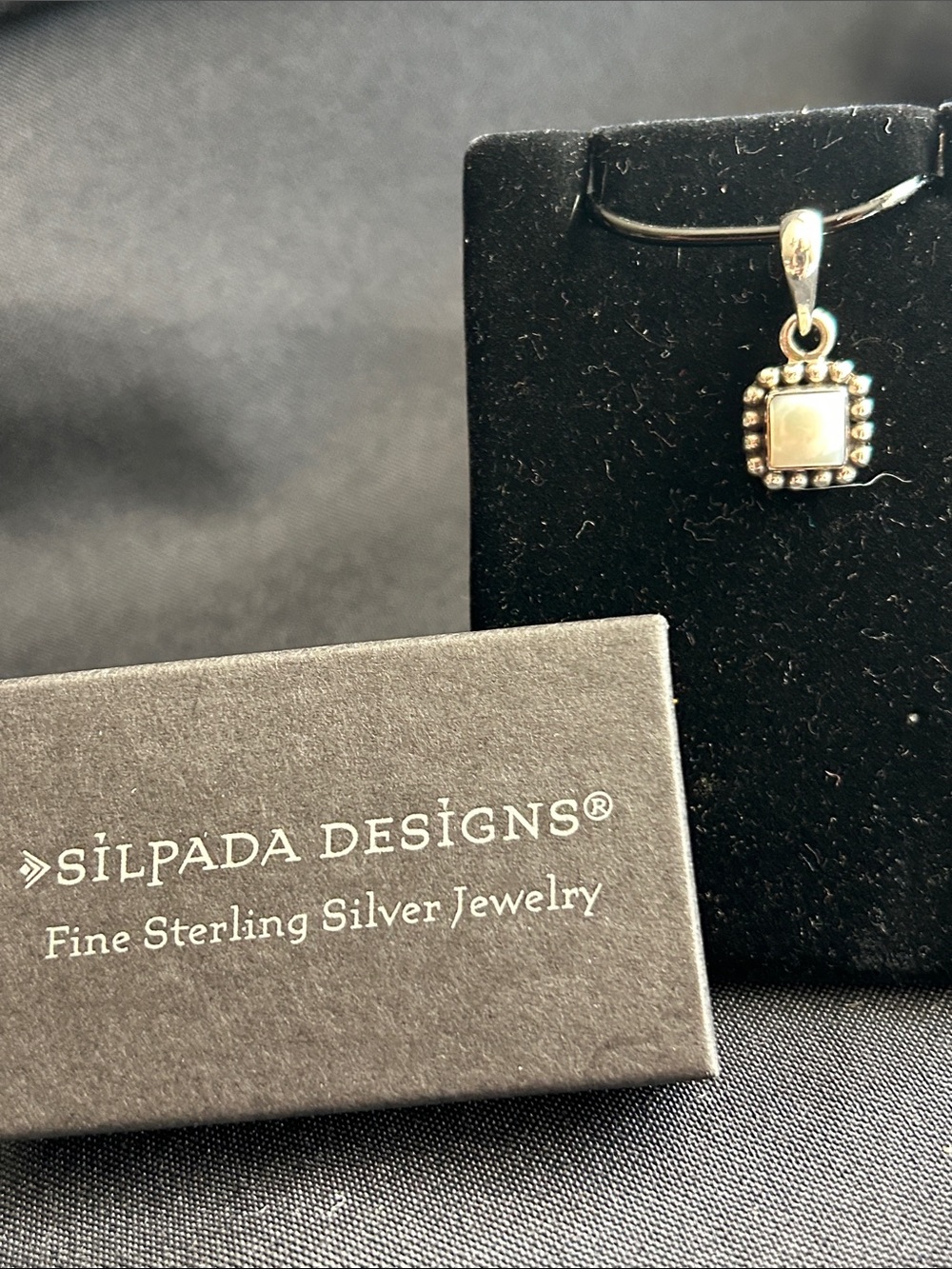 Silpada S1211 Sterling Silver Pearl Pendant